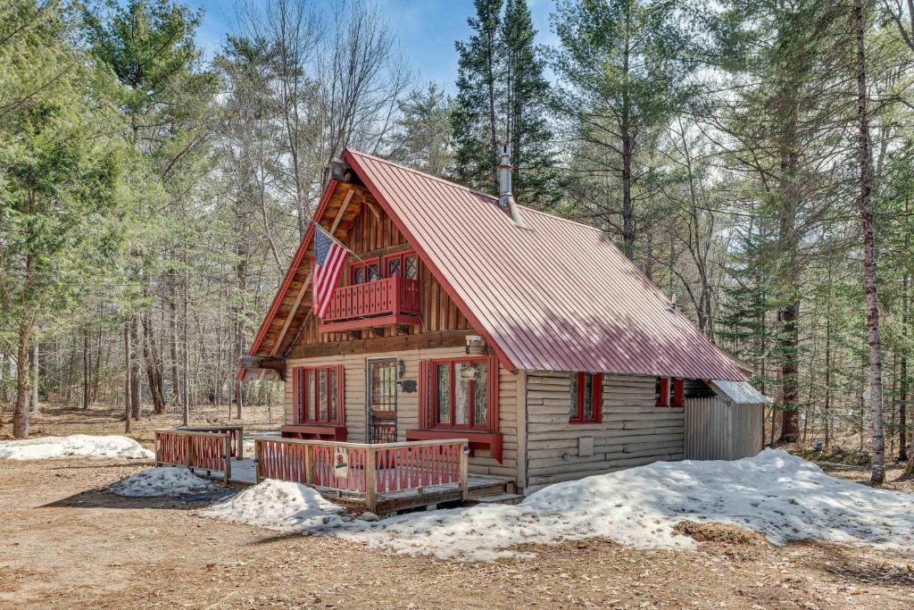 2 Mi to Ossipee Lake Forest-View Sanctuary!