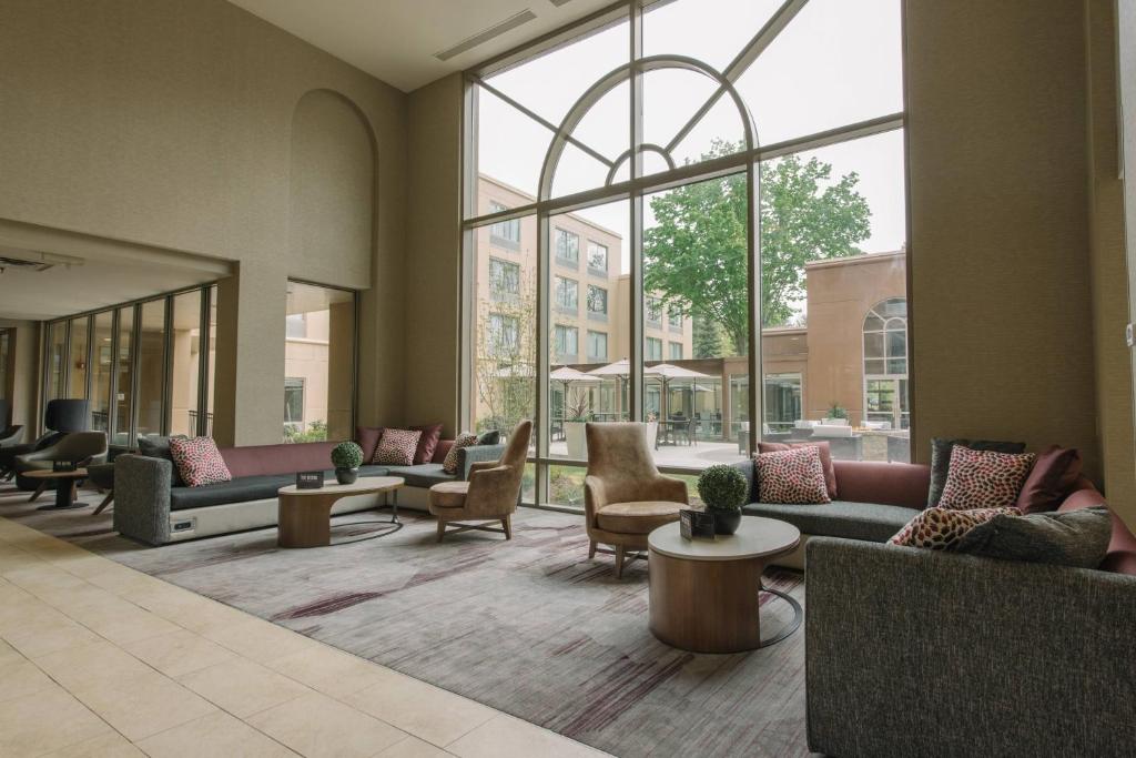 Courtyard by Marriott Nashua