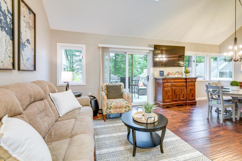 Gilford Townhome with Lakefront Beach and Pool Access!