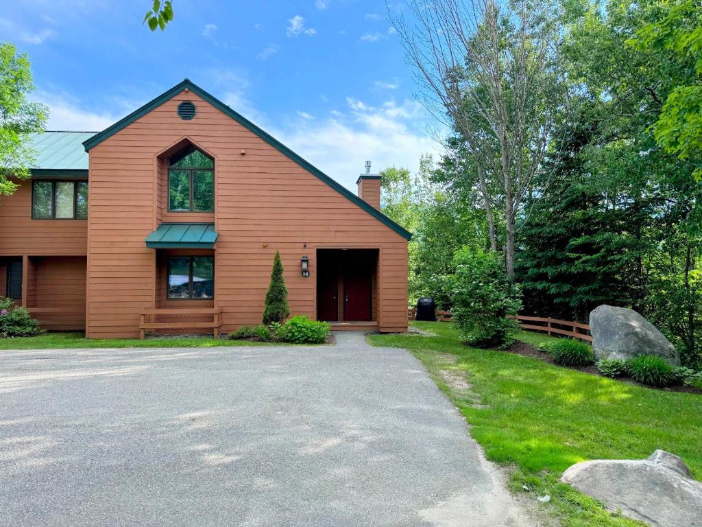 MWP58 Renovated Bretton Woods townhome with gorgeours views AC