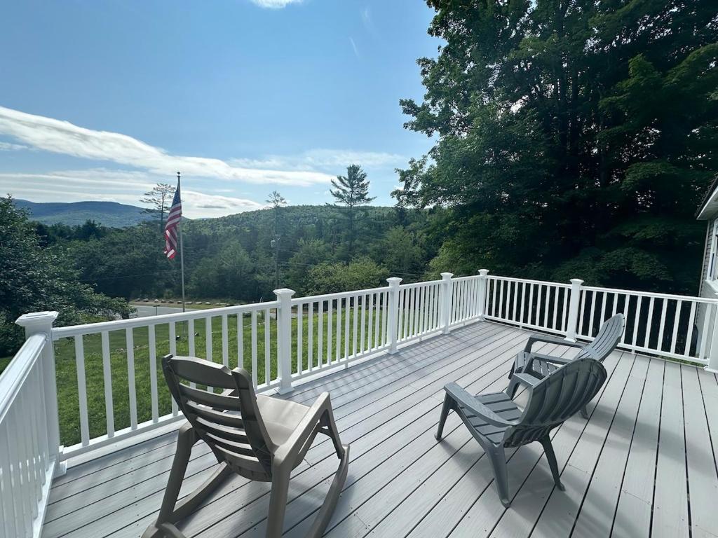 Pet-friendly Rustic Mtn Home PLUS Apt