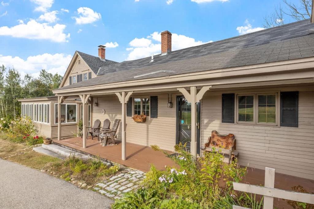 Renovated Ambrose House with Antique Decor and Sun Porch