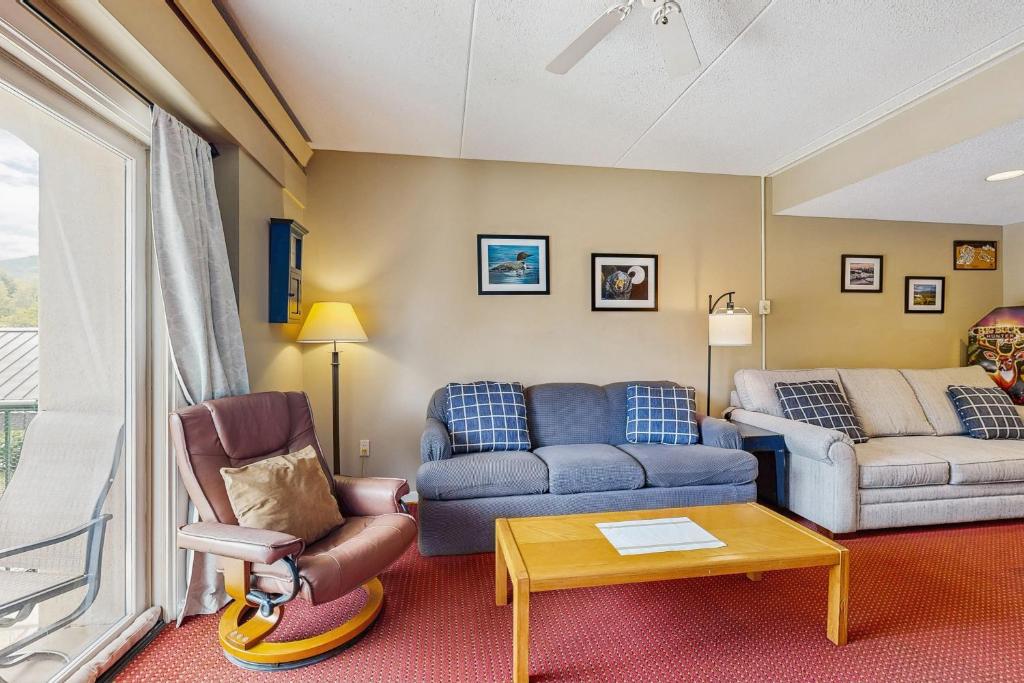 South Peak Condo at Rivergreen