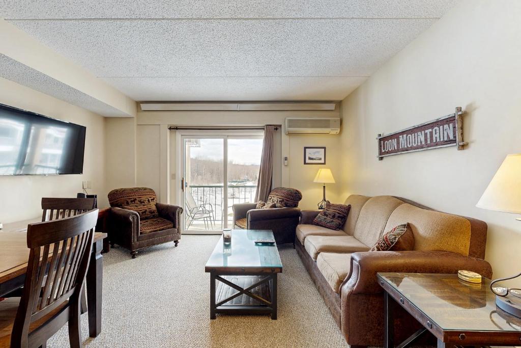 Sunset Peak Condo at Rivergreen